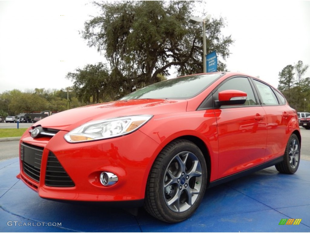 Race Red 2014 Ford Focus SE Hatchback Exterior Photo #91129827