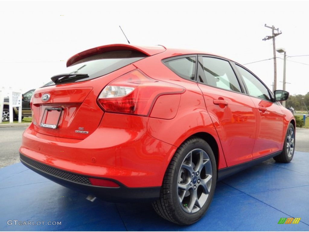 Race Red 2014 Ford Focus SE Hatchback Exterior Photo #91129887
