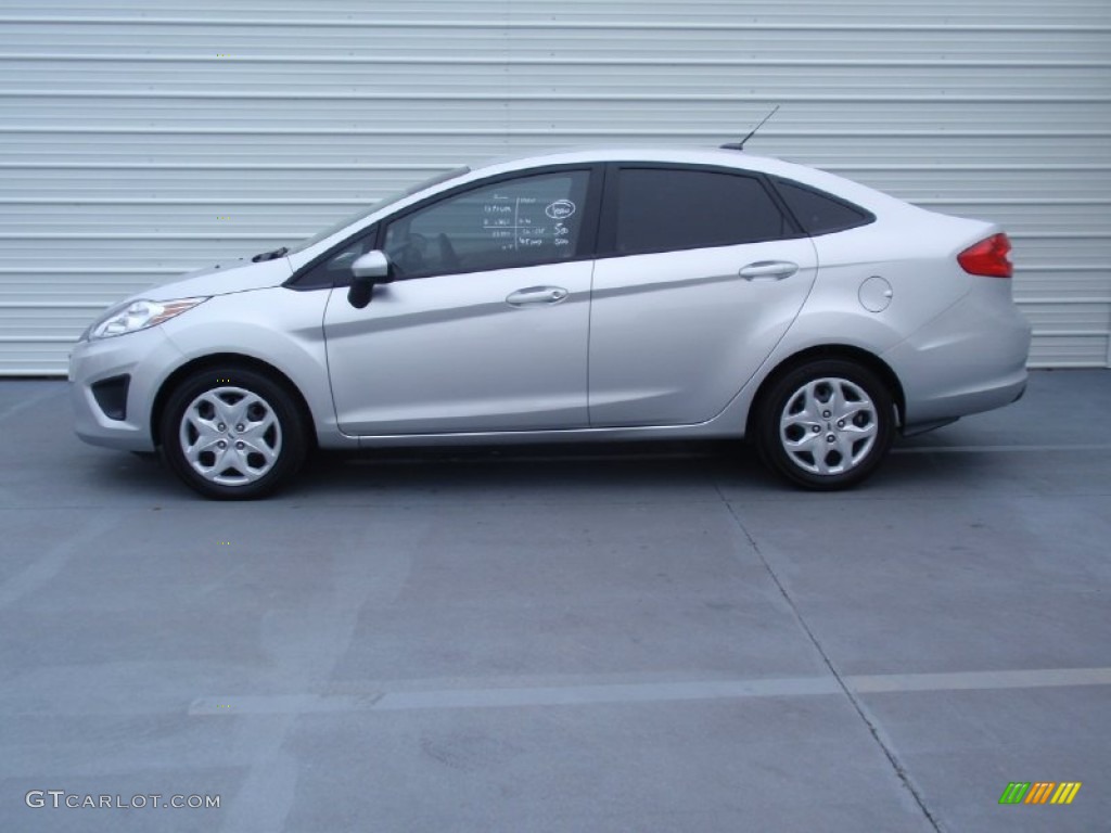 2013 Fiesta S Sedan - Ingot Silver / Charcoal Black/Light Stone photo #6