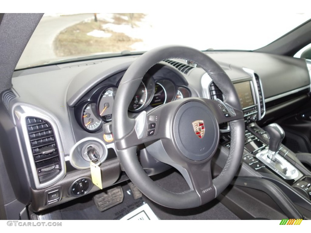 2013 Porsche Cayenne Diesel Black Steering Wheel Photo #91132971