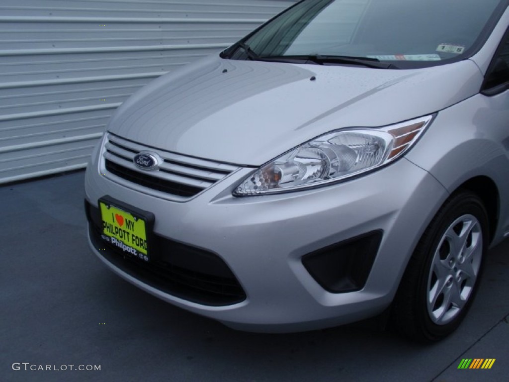 2013 Fiesta S Sedan - Ingot Silver / Charcoal Black/Light Stone photo #11