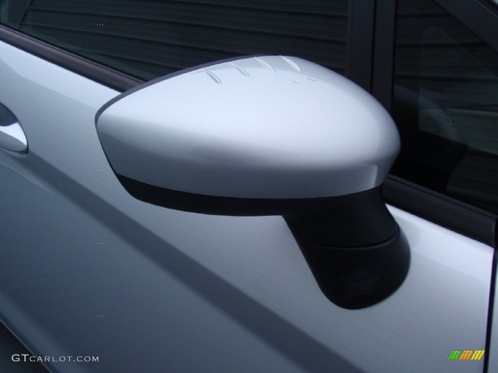2013 Fiesta S Sedan - Ingot Silver / Charcoal Black/Light Stone photo #16