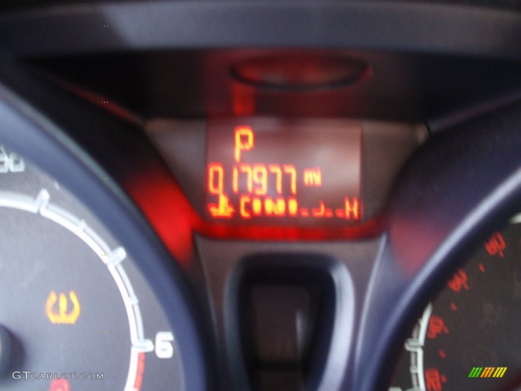 2013 Fiesta S Sedan - Ingot Silver / Charcoal Black/Light Stone photo #42
