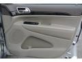 Bright Silver Metallic - Grand Cherokee Laredo Photo No. 22