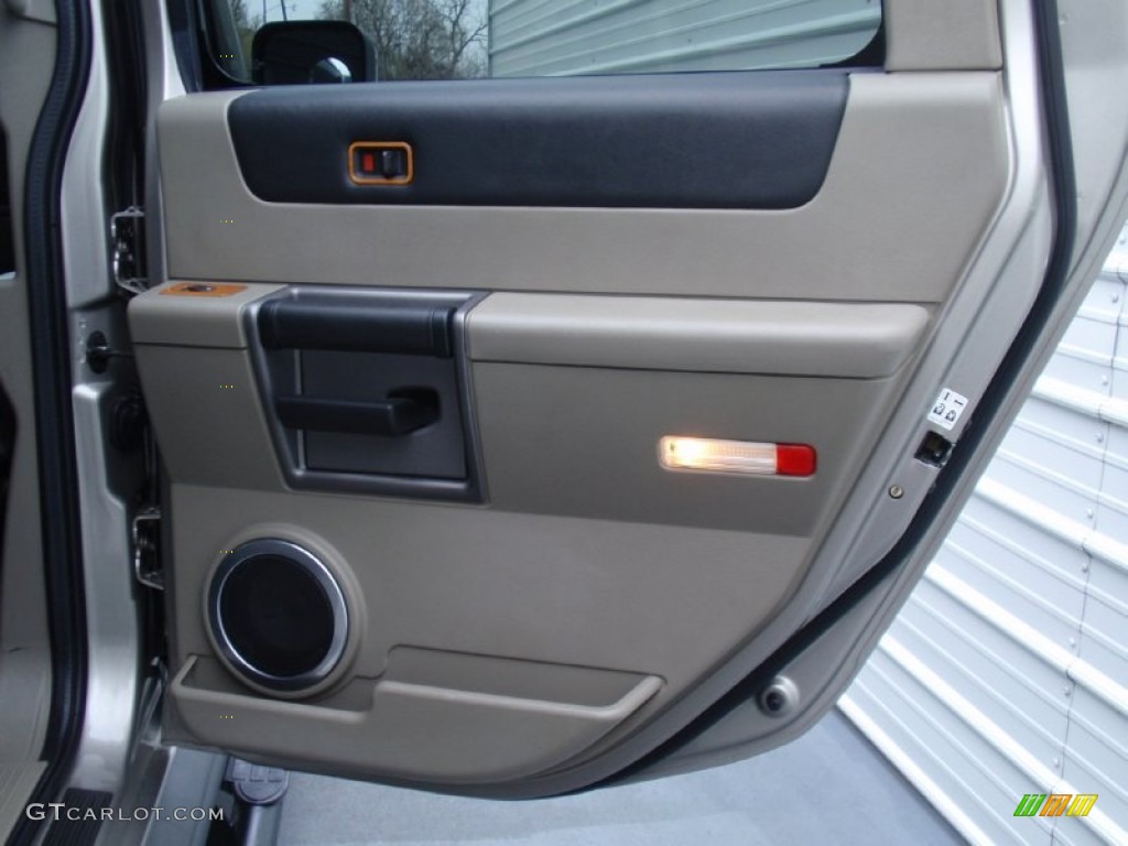 2004 H2 SUV - Pewter Metallic / Wheat photo #26