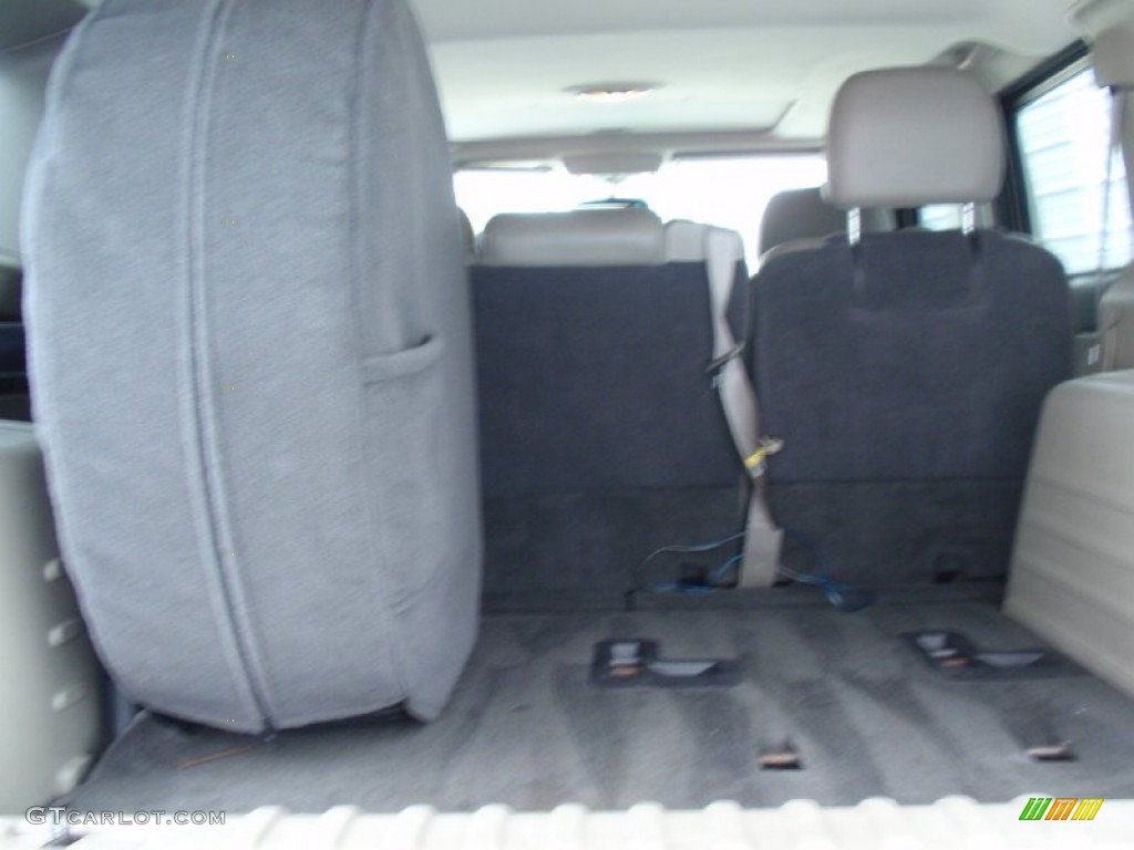 2004 H2 SUV - Pewter Metallic / Wheat photo #29