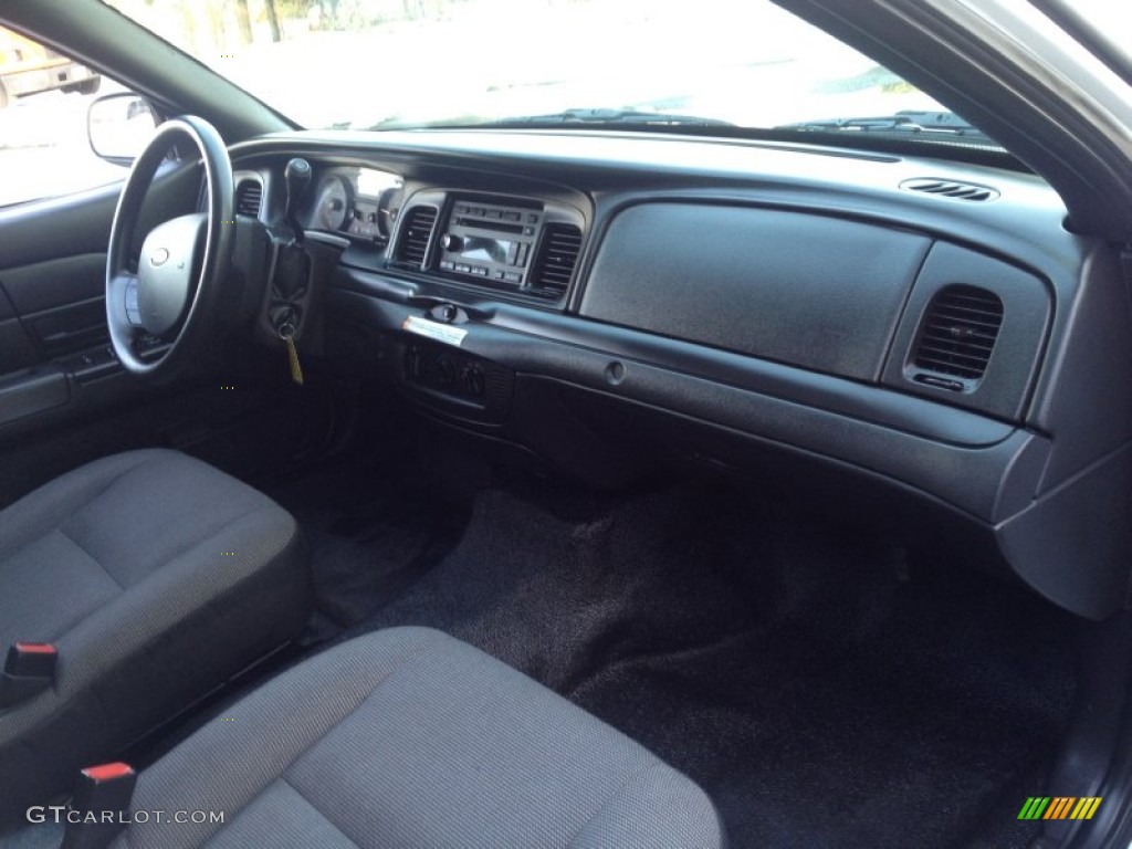 2007 Crown Victoria  - Vibrant White / Charcoal Black photo #10
