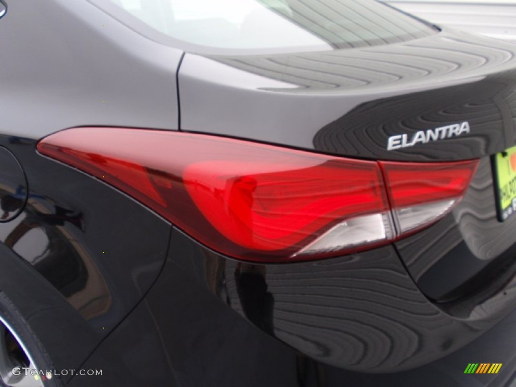 2014 Elantra Sport Sedan - Black Noir Pearl / Black photo #14