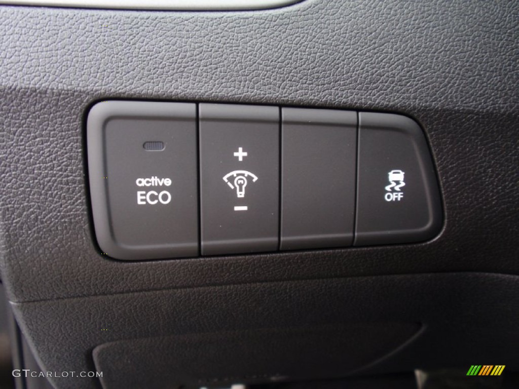 2014 Elantra Sport Sedan - Black Noir Pearl / Black photo #33