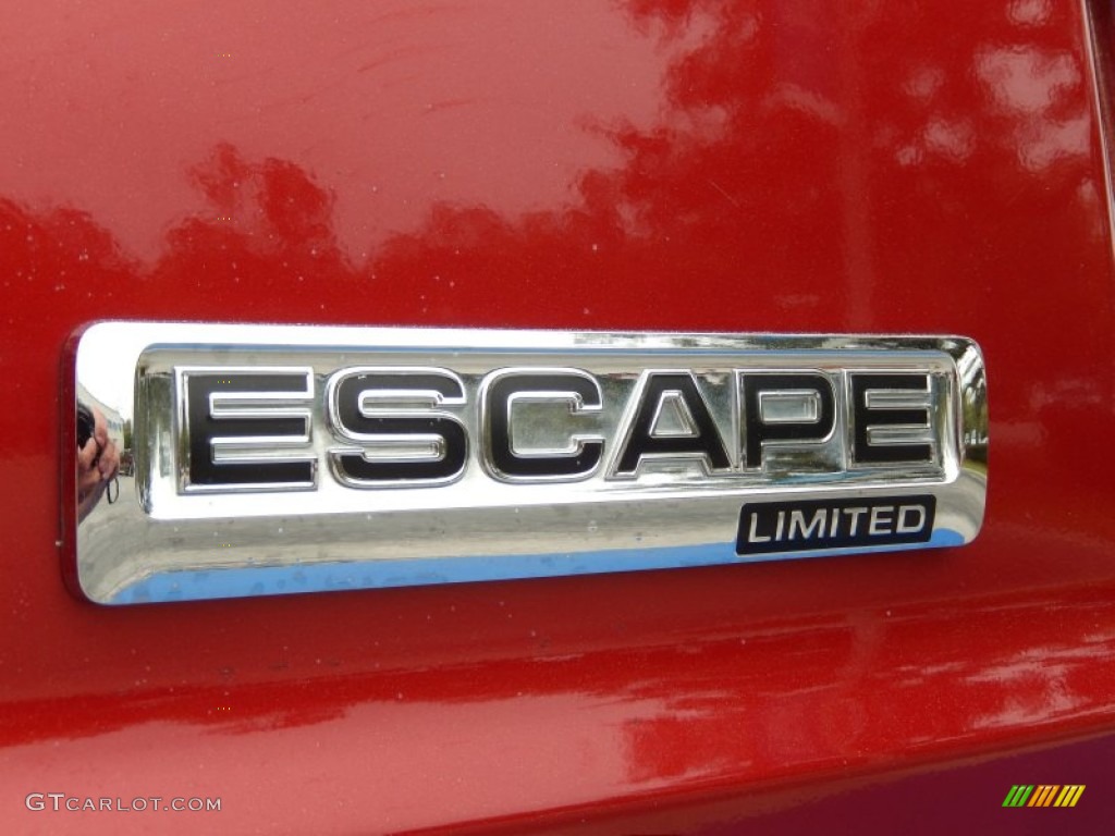 2012 Ford Escape Limited V6 Marks and Logos Photos
