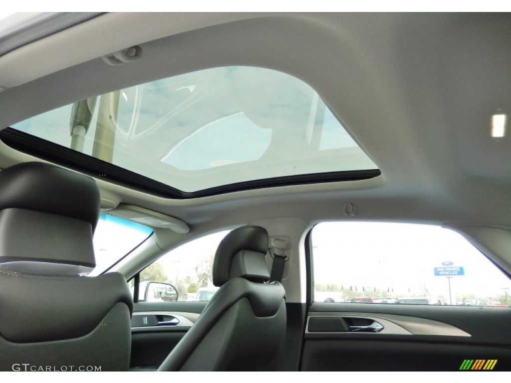 2014 Lincoln MKZ FWD Sunroof Photos