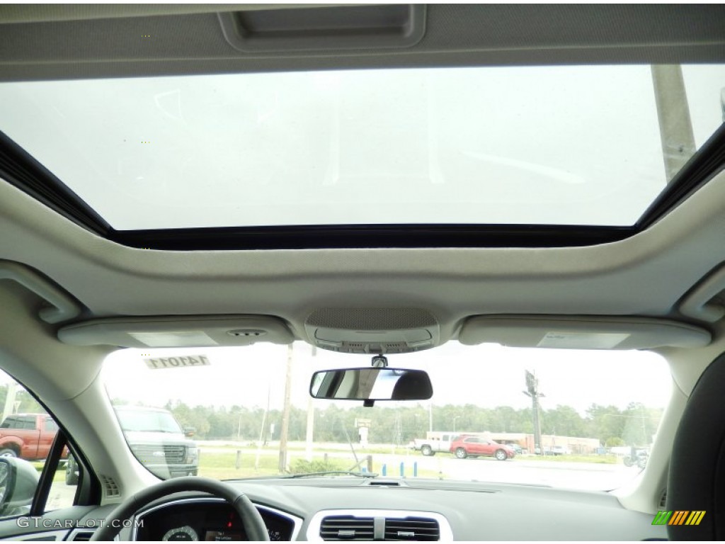 2014 Ford Fusion SE EcoBoost Sunroof Photos