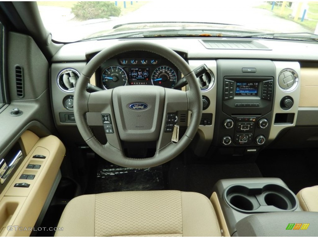 2014 Ford F150 XLT SuperCrew Pale Adobe Dashboard Photo #91163286