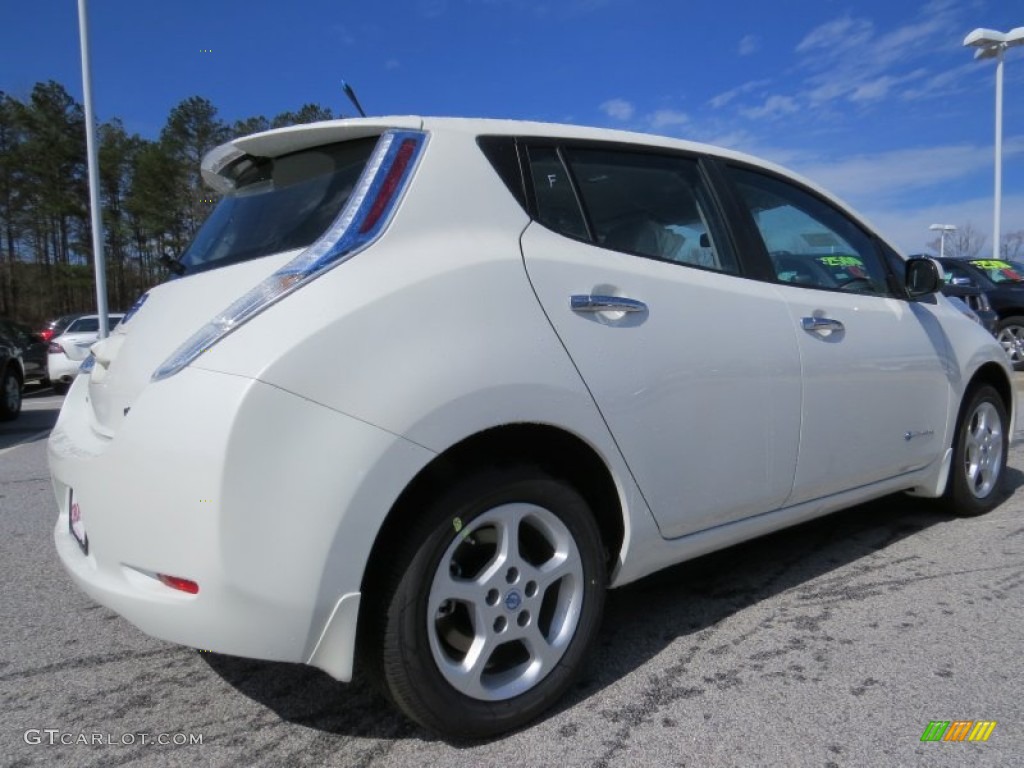 Glacier White 2014 Nissan LEAF SV Exterior Photo #91166157