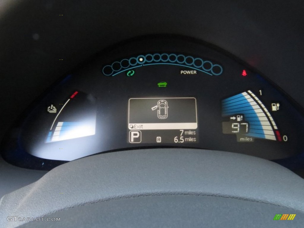 2014 Nissan LEAF SV Gauges Photo #91166298