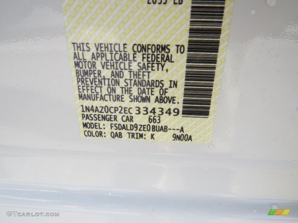 2014 LEAF Color Code QAB for Glacier White Photo #91166340