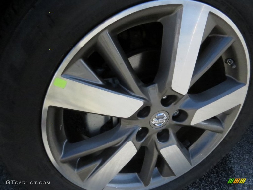2014 Nissan Pathfinder Platinum Wheel Photos