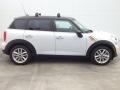 Light White - Cooper Countryman Photo No. 2