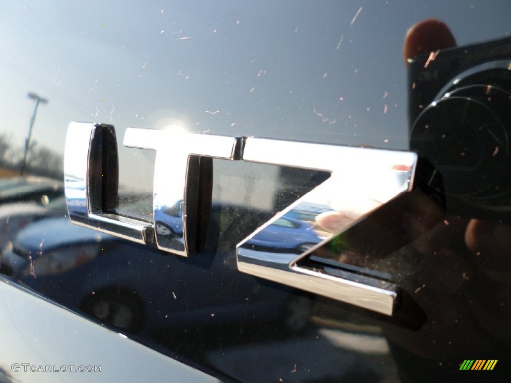 2015 Chevrolet Tahoe LTZ 4WD Marks and Logos Photo #91173130