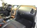 Liquid Platinum - QX 56 4WD Photo No. 36