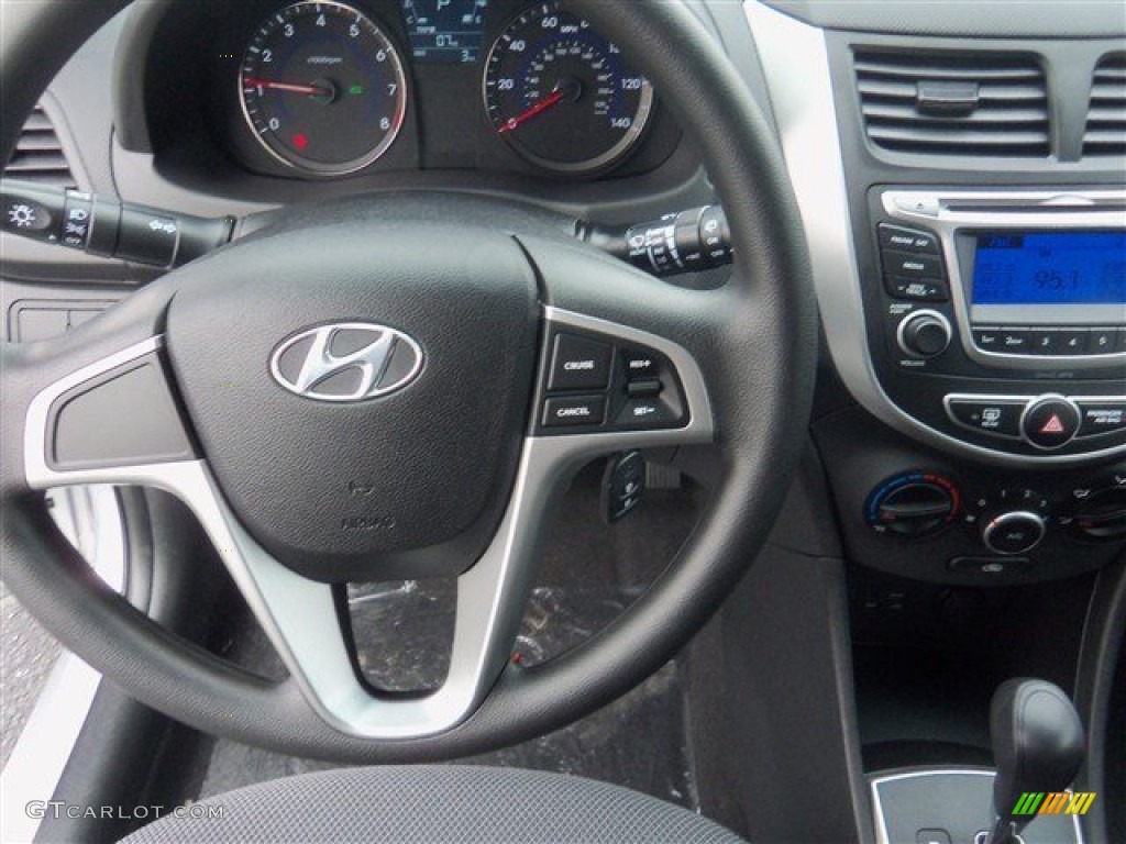 2014 Hyundai Accent GS 5 Door Black Dashboard Photo #91186840