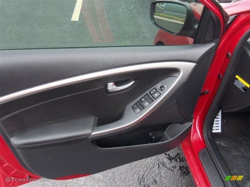 2014 Elantra GT - Geranium Red / Black photo #5