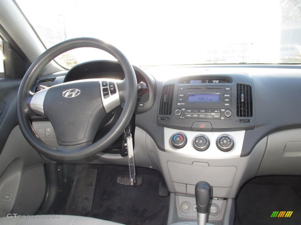2009 Elantra GLS Sedan - Quicksilver / Gray photo #9
