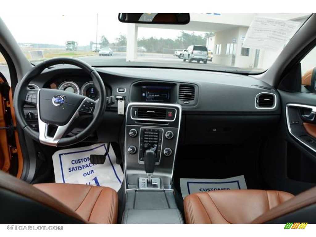 2012 Volvo S60 T5 Beechwood Brown/Off Black Dashboard Photo #91193916