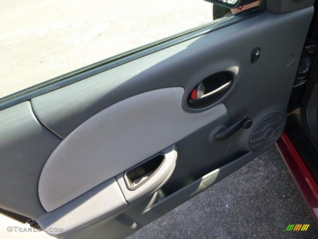 2007 ION 2 Sedan - Berry Red / Gray photo #10
