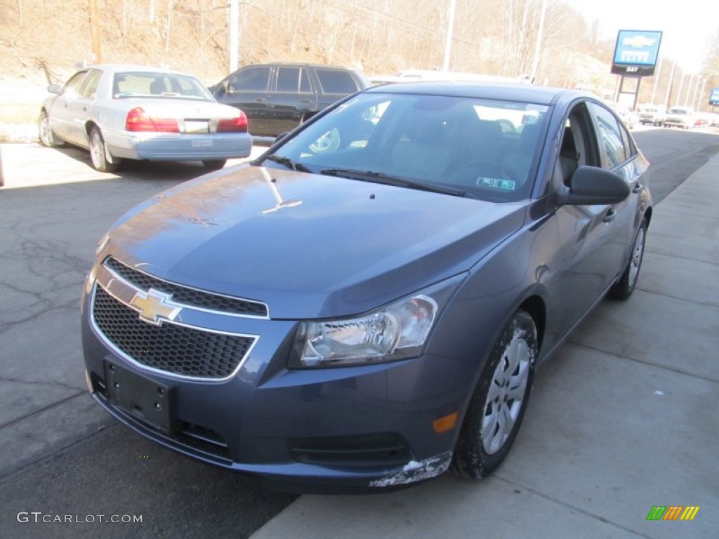 2014 Cruze LS - Atlantis Blue Metallic / Jet Black/Medium Titanium photo #7