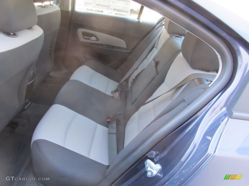 2014 Cruze LS - Atlantis Blue Metallic / Jet Black/Medium Titanium photo #12