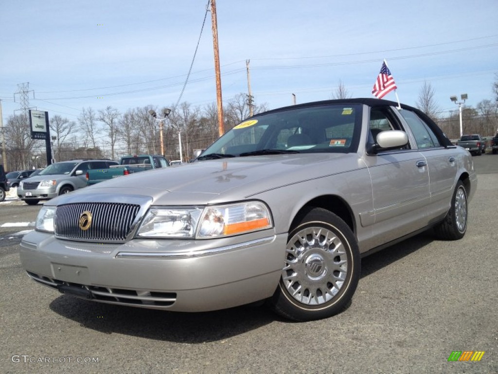 2004 Grand Marquis GS - Silver Birch Metallic / Light Flint photo #1