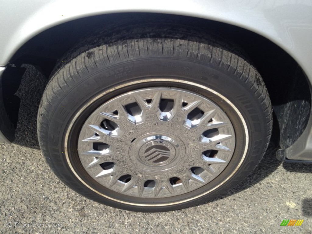 2004 Grand Marquis GS - Silver Birch Metallic / Light Flint photo #3