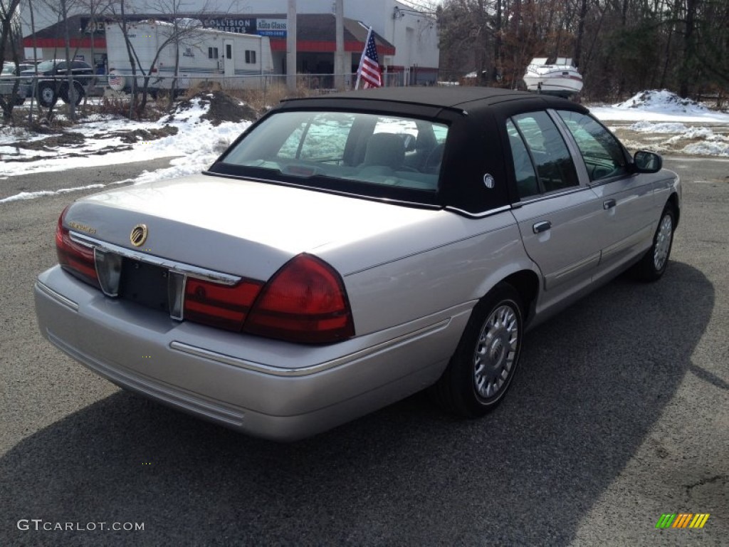 2004 Grand Marquis GS - Silver Birch Metallic / Light Flint photo #14