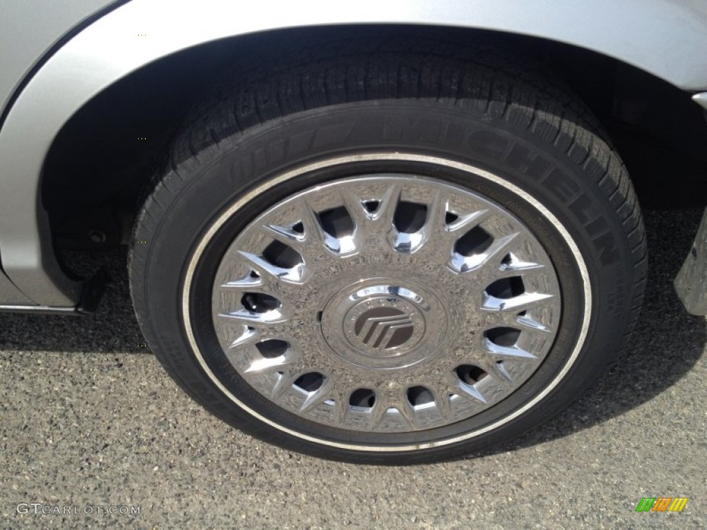 2004 Grand Marquis GS - Silver Birch Metallic / Light Flint photo #17