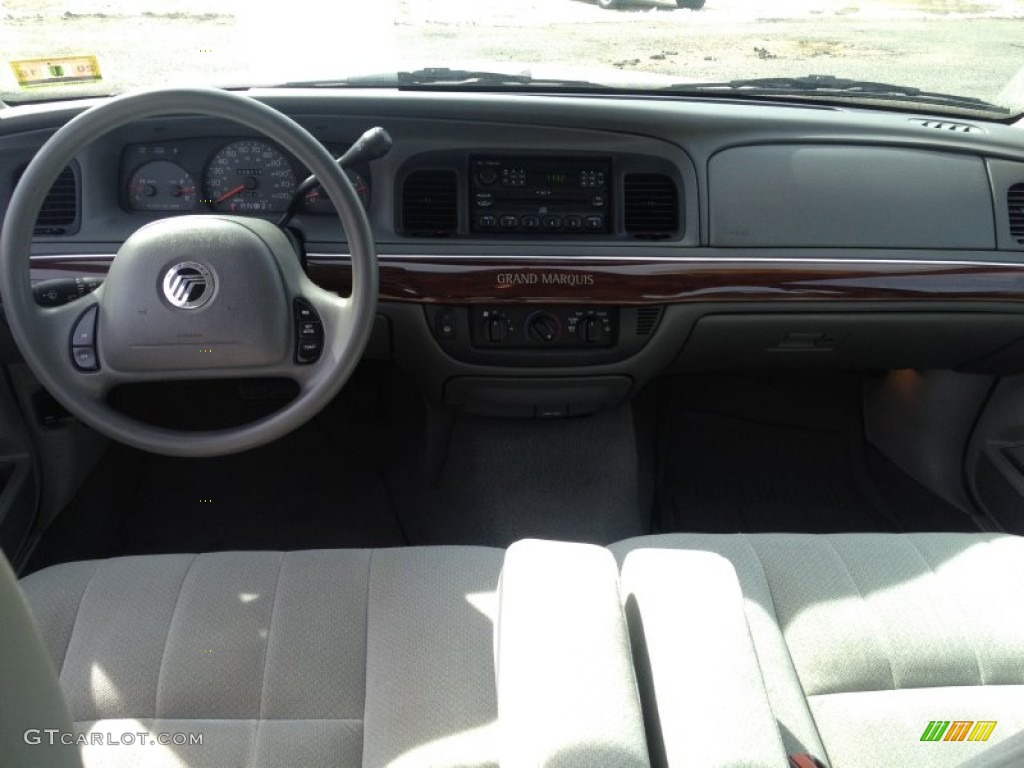 2004 Grand Marquis GS - Silver Birch Metallic / Light Flint photo #21