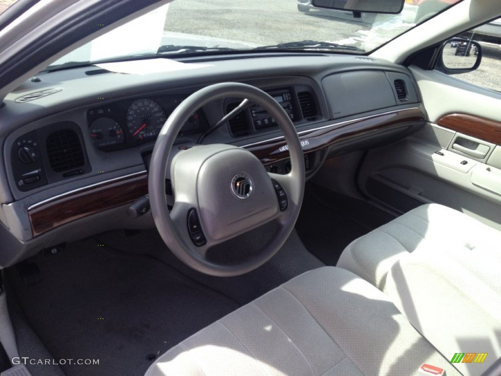 2004 Grand Marquis GS - Silver Birch Metallic / Light Flint photo #22