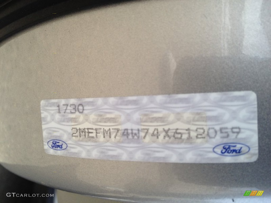 2004 Grand Marquis GS - Silver Birch Metallic / Light Flint photo #25