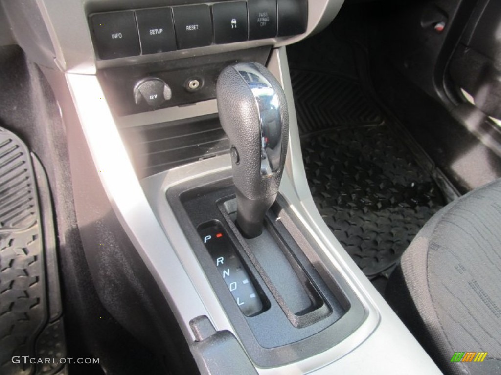 2010 Ford Focus SE Sedan Transmission Photos