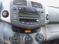 Super White - RAV4 4WD Photo No. 11