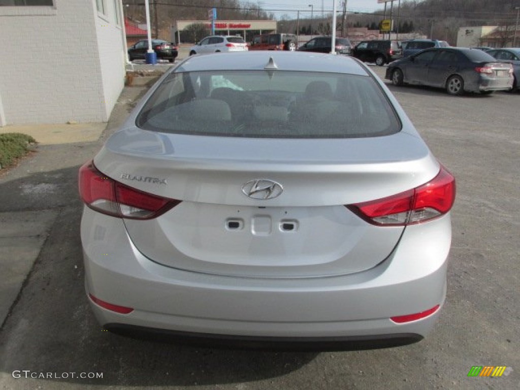 2014 Elantra SE Sedan - Silver / Gray photo #6