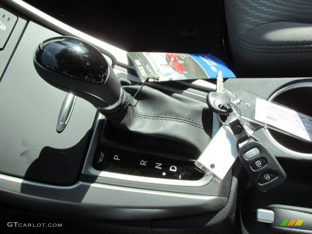2014 Elantra SE Sedan - Gray / Gray photo #10