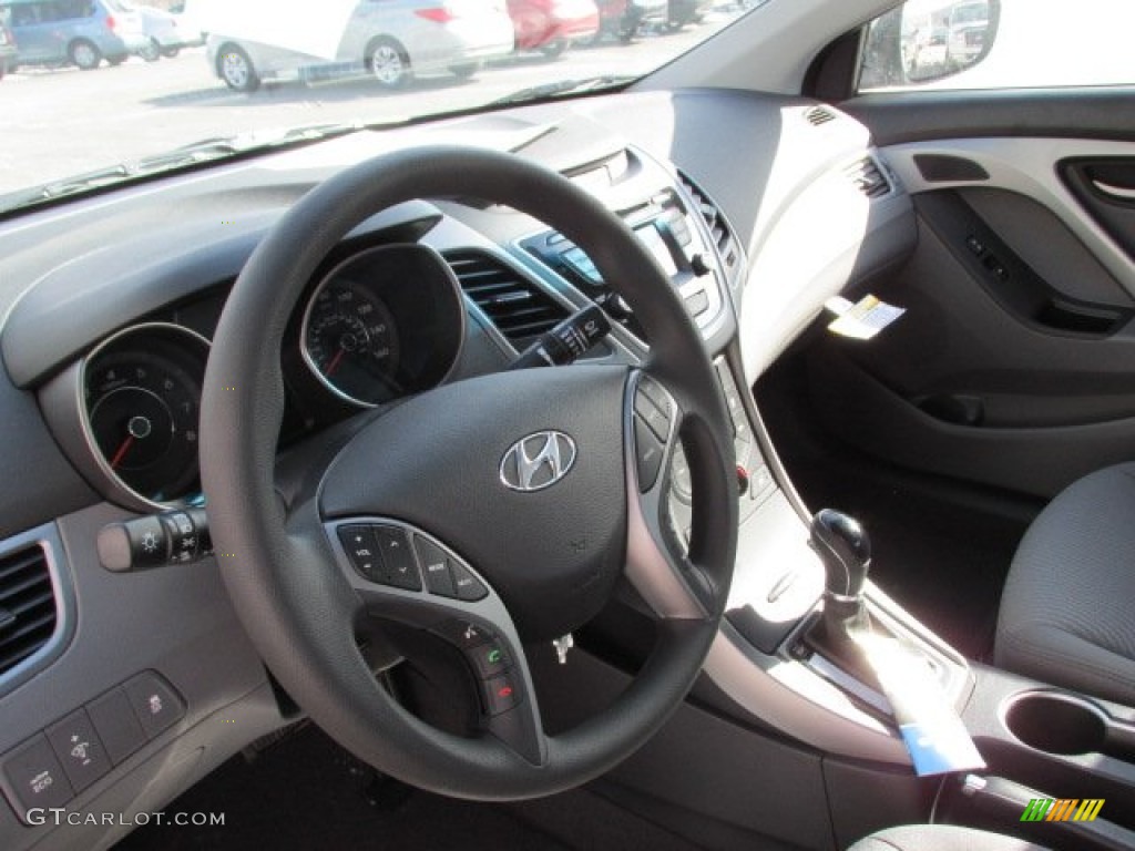 2014 Elantra SE Sedan - Silver / Gray photo #7