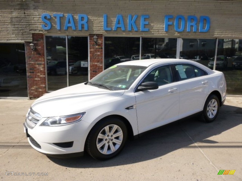 2010 Taurus SE - White Suede Metallic / Light Stone photo #1