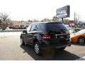 Black - ML 350 4Matic Photo No. 4