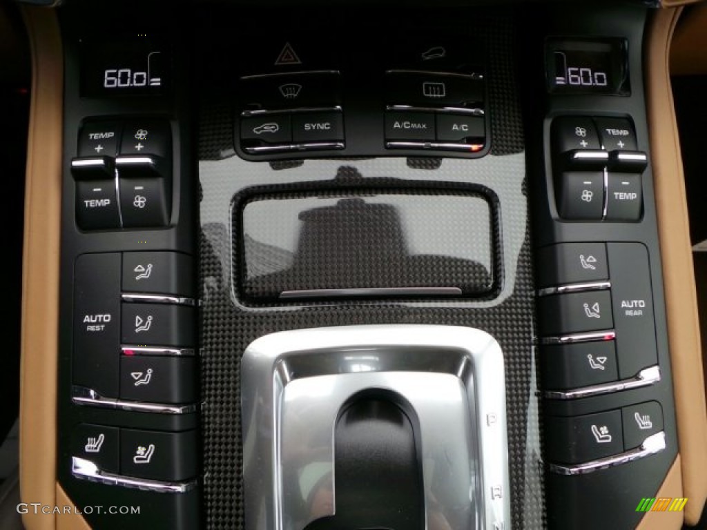 2014 Porsche Cayenne Turbo S Controls Photo #91211074