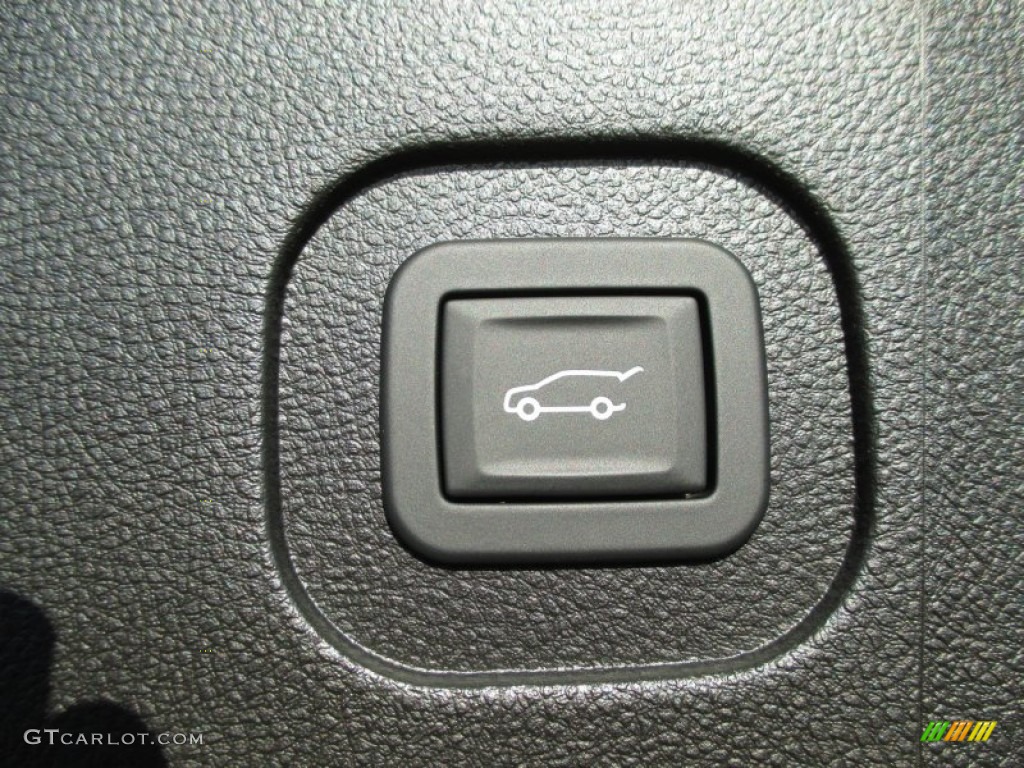 2014 Terrain Denali AWD - Carbon Black Metallic / Jet Black photo #28