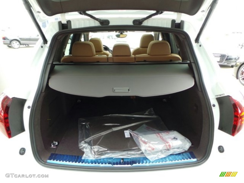 2014 Porsche Cayenne Turbo S Trunk Photo #91211155