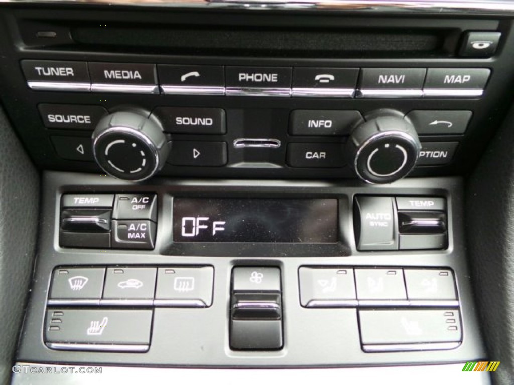 2014 Porsche Cayman S Controls Photo #91212199