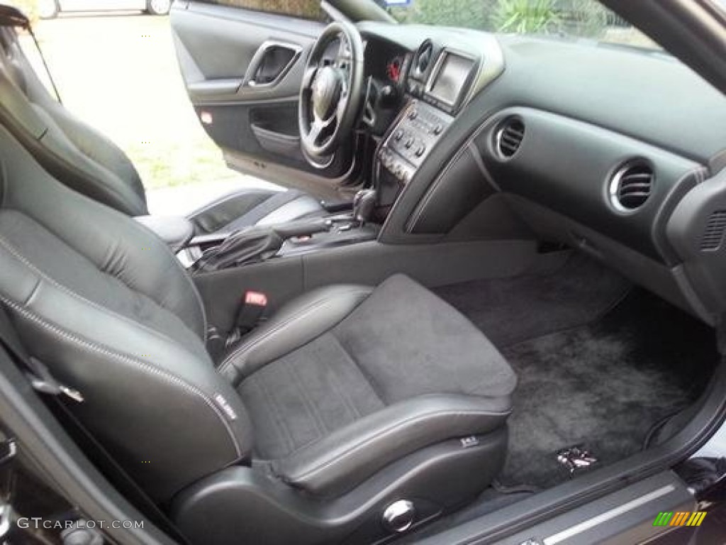 2014 Nissan GT-R Premium Front Seat Photo #91215520